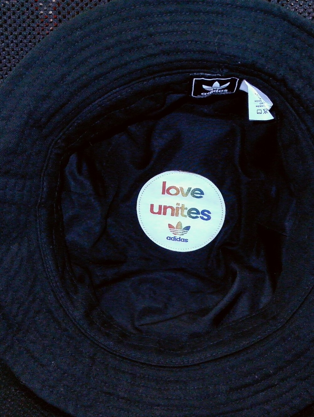 Adidas pride collection - Picture 5 of 5